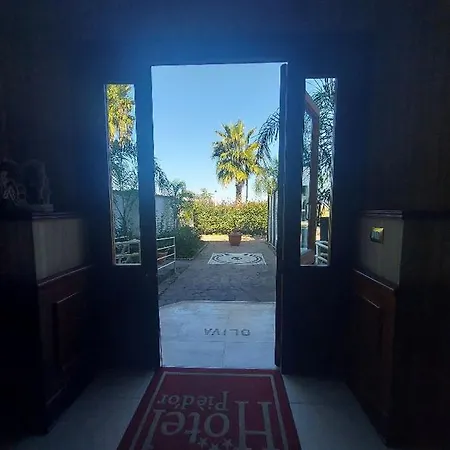 Hotel Pie D'or
