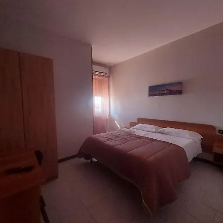 Hotell Pie D'or Giugliano In Campania