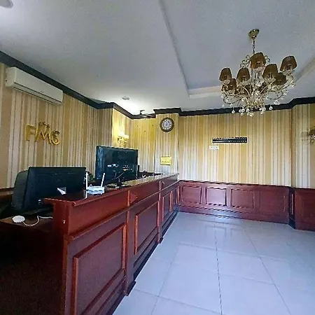 Pie D'or Hotel